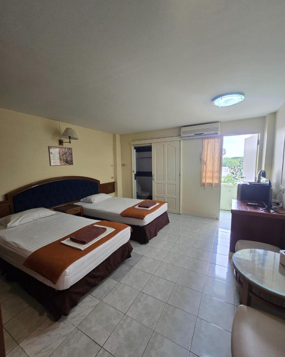 Jardin Hotell Pattaya Exteriör bild