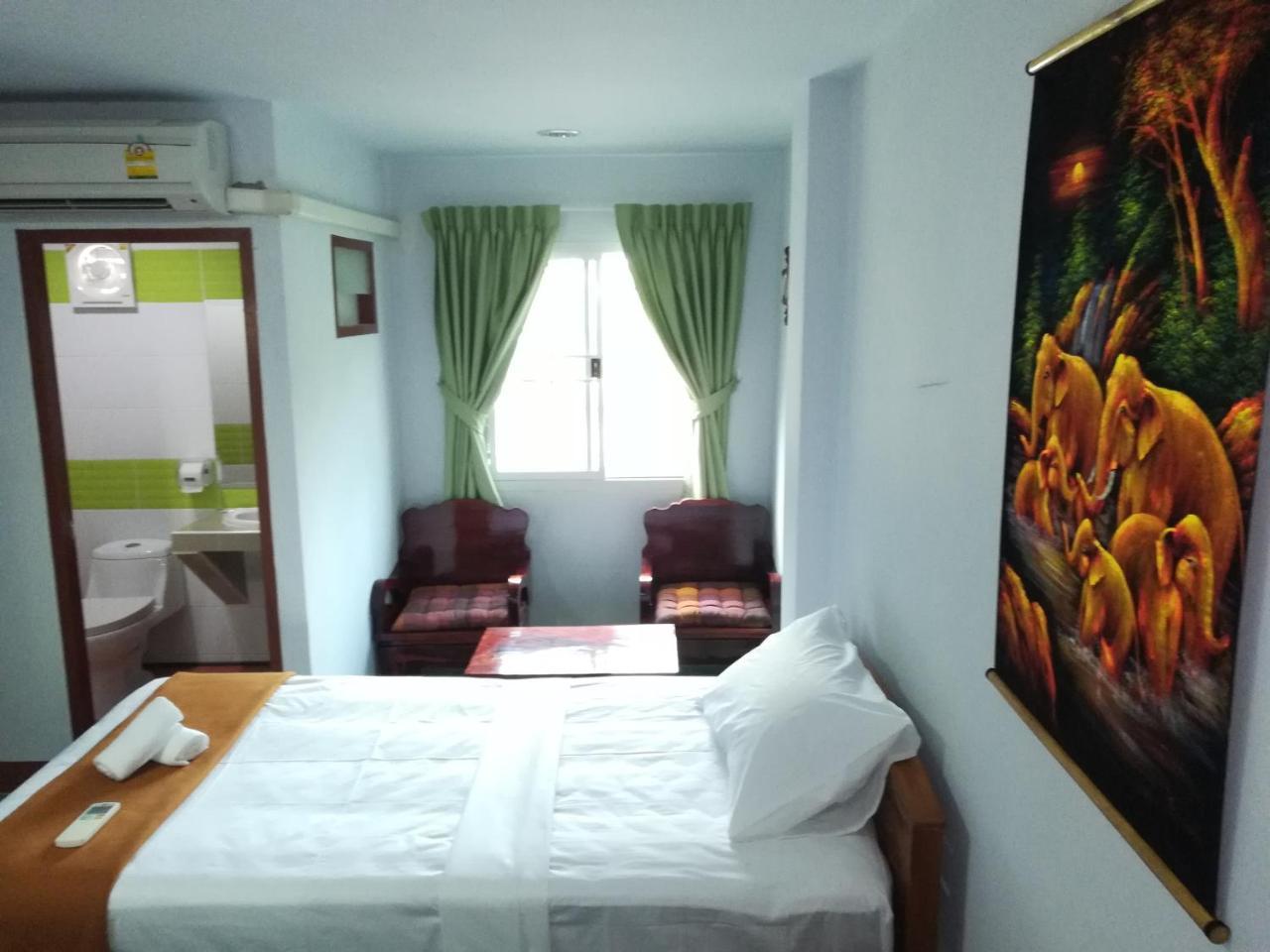 Jardin Hotell Pattaya Exteriör bild