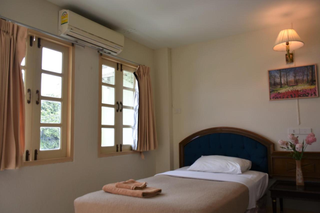 Jardin Hotell Pattaya Exteriör bild